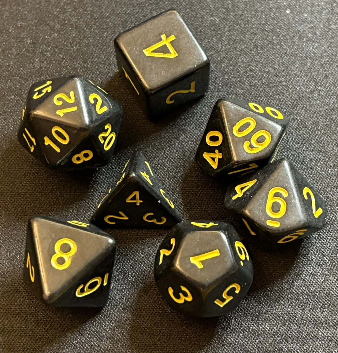 Golden Noir Dice Set